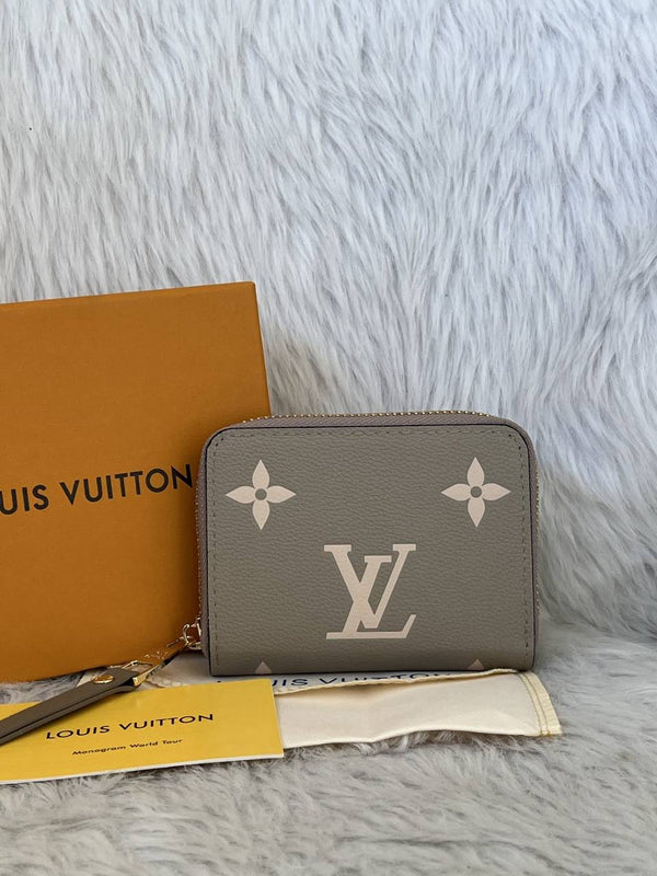 Louis Vuitton_Mini_ZippyWallet_With_OriginalBox_DustCover