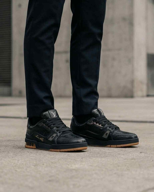 Louis Vuittonn LV Trainer Leather Black Gum