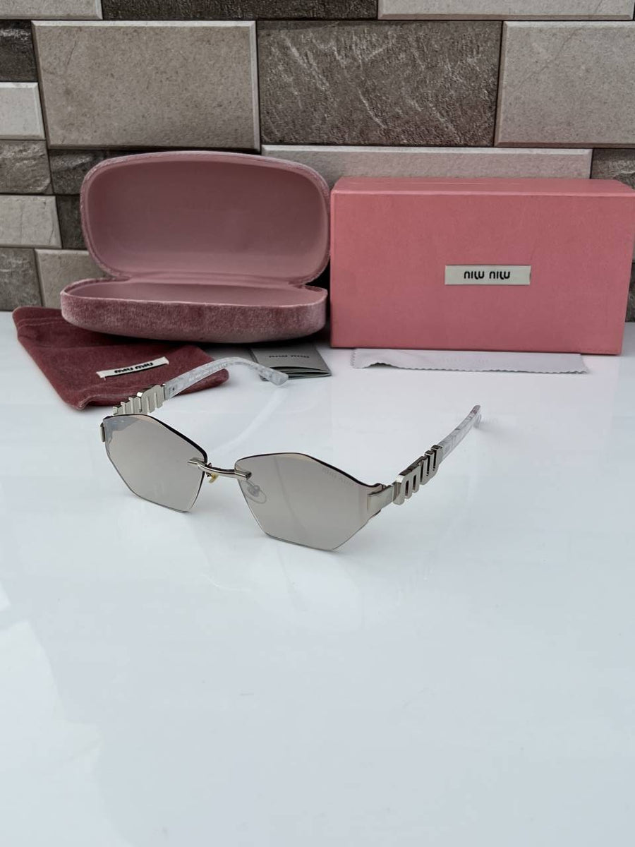 Miu_miu_1019_silver