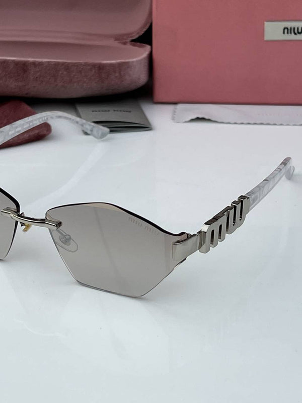 Miu_miu_1019_silver