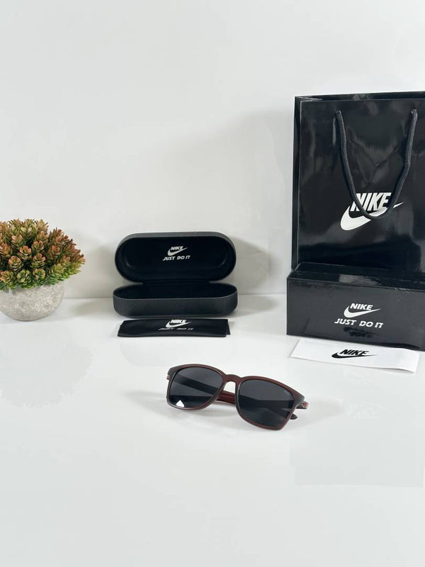 Nike_810_Brown_Black