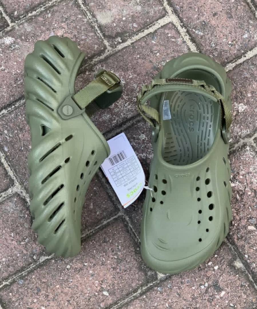 Crocs Echo Aloe Green Back Strap Clogs