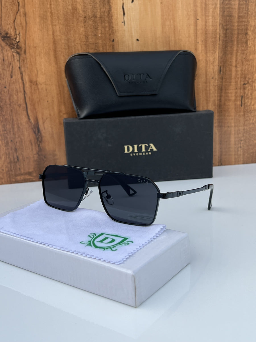 Dita_2536_black