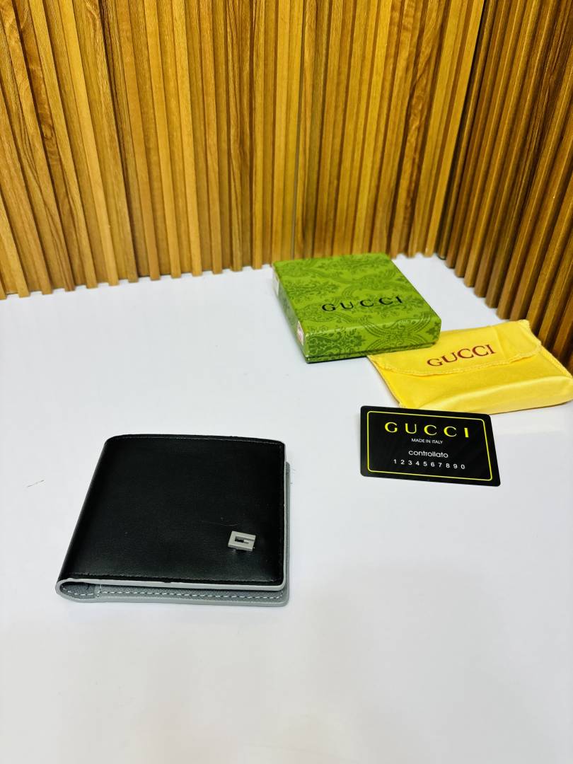 115 GUCHI PREMIUM QUALITY WALLET