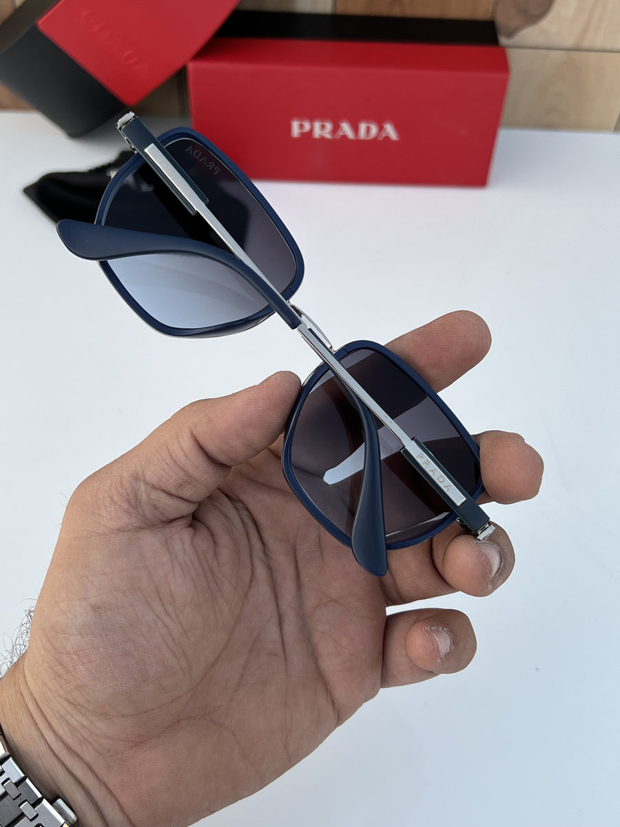 Prada_400_silver_blue
