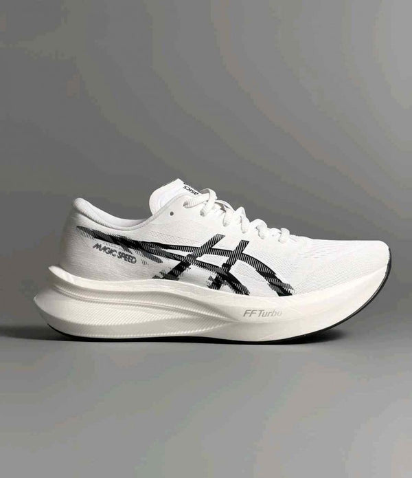 Asiccss. Magic Speed 4 White Black