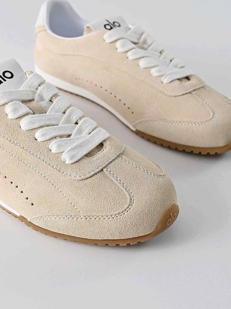 Alo Yoga Sunset Suede Sneakers Beige