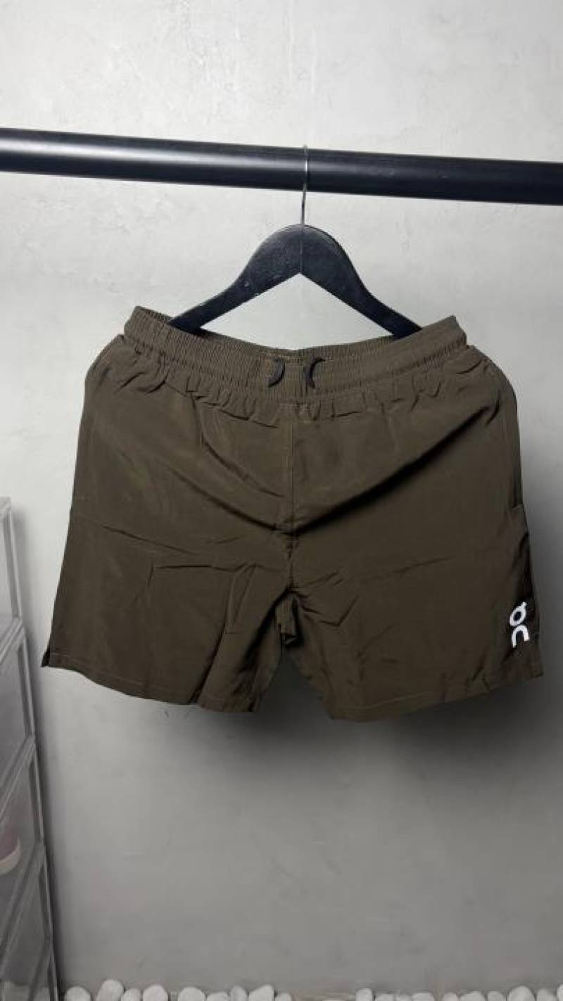 On Cloud Premium Running Shorts 2964