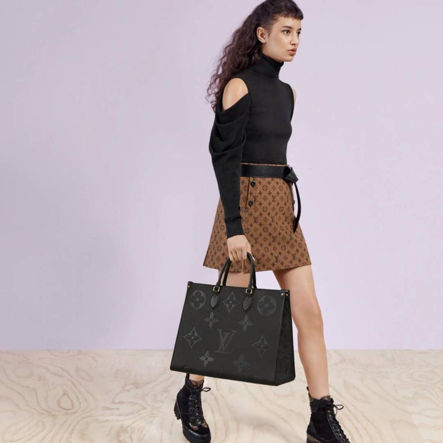 Louis Vuitton_CB_OntheGo_MM_Medium_Shoulder_Tote_With_DustCover
