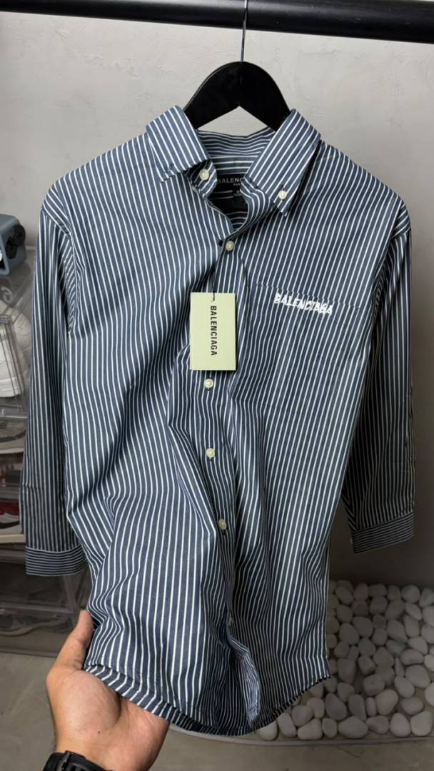 Balenciaga premium Shirts 2834