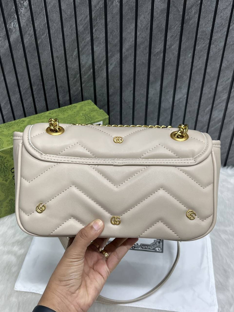 Gucci_Marmont_GG_Edition_Apricot_With_OriginalBox_DustCover