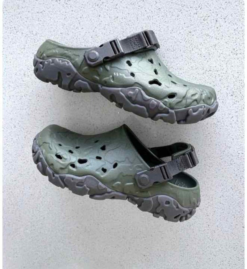 Crocs all terrain atlas army green clogs