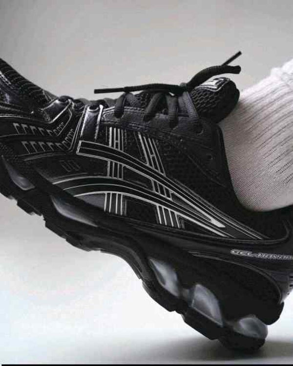 Asics Gel Kayano 14 Triple Black 2674