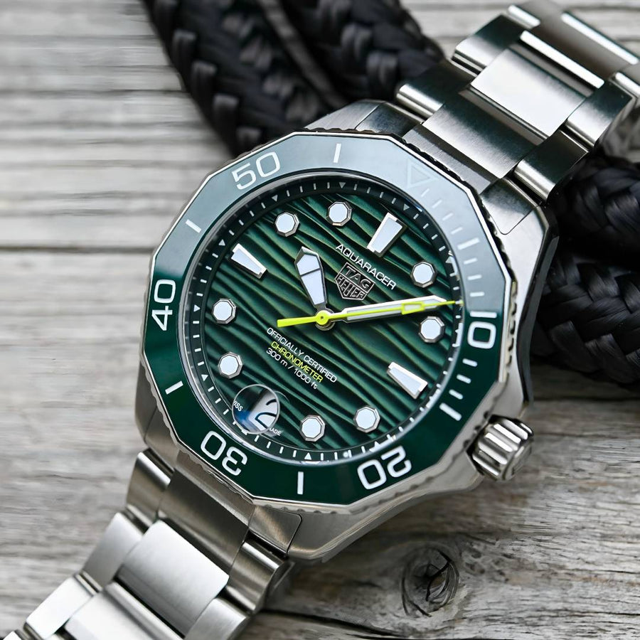 Tag Aquaracer Professional 200 Date Automatic Taitanum mate zik zake line