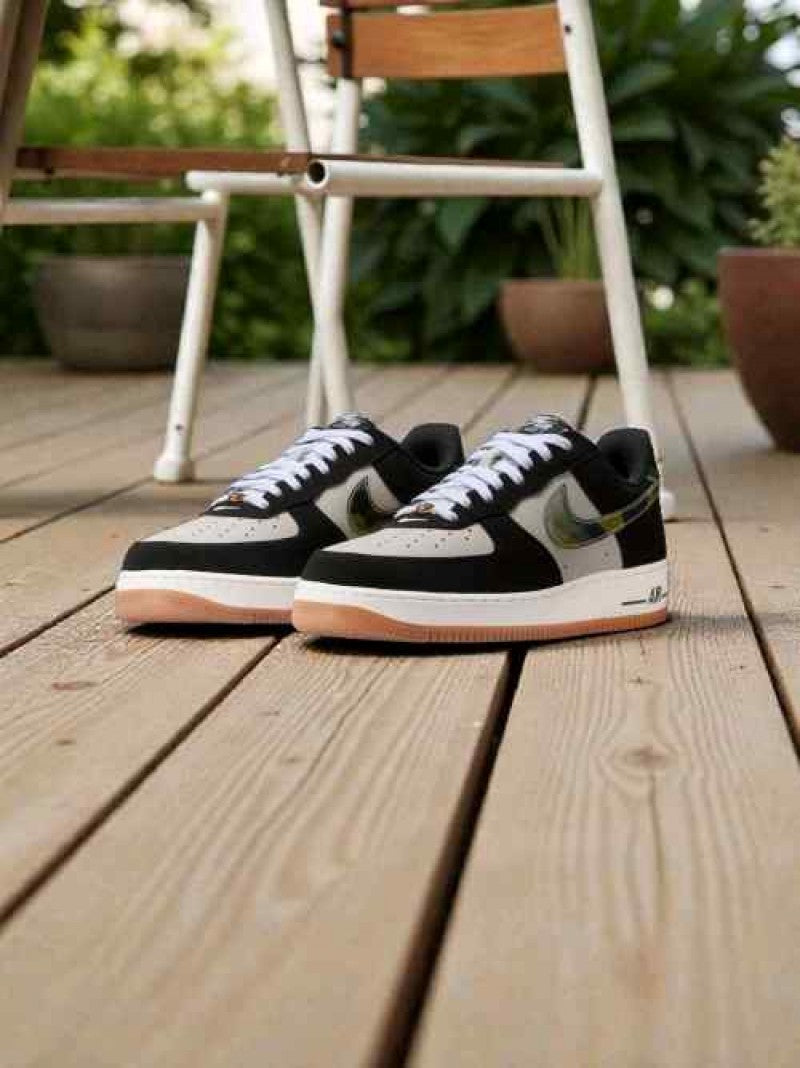 Nike AirForce 1 Low Black Patent Camo Swoosh 337