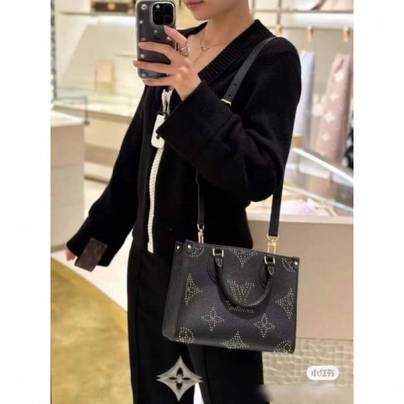 Louis Vuitton_LV M46733 On The Go Premium Leather Tote Bag With OG Double Magnetic Box & Dust Bag (Black - 647)