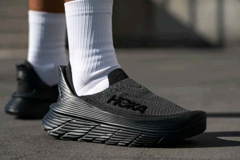 Hoka Restore TC Full Black