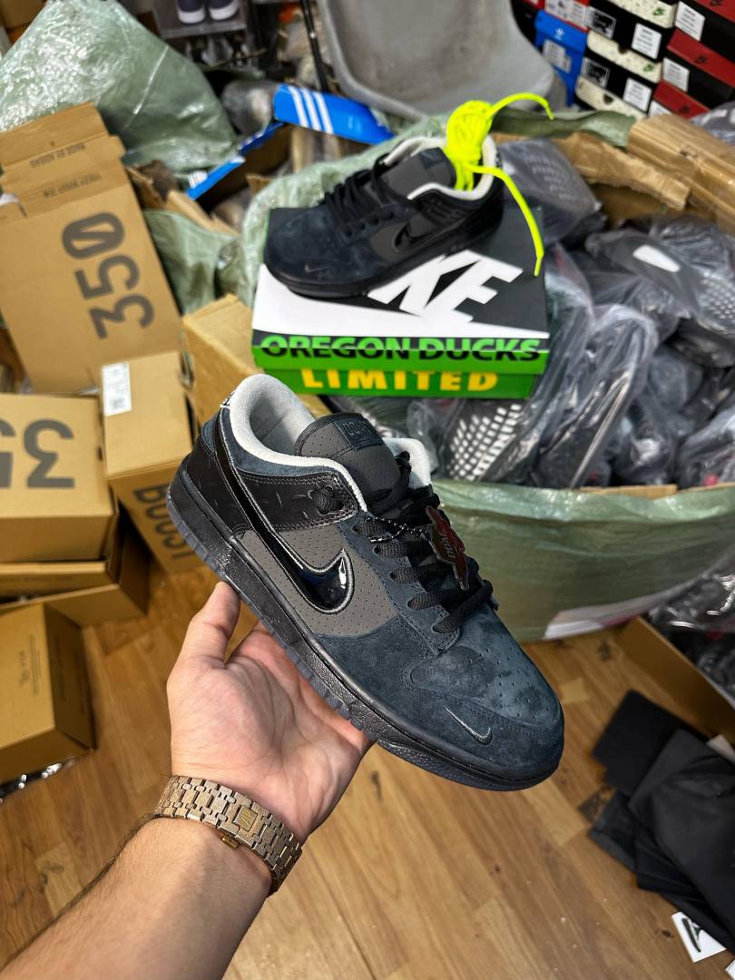 Nike SB DUNK LOW DUCK FEATHER BLACK UNIVERSITY OREGON