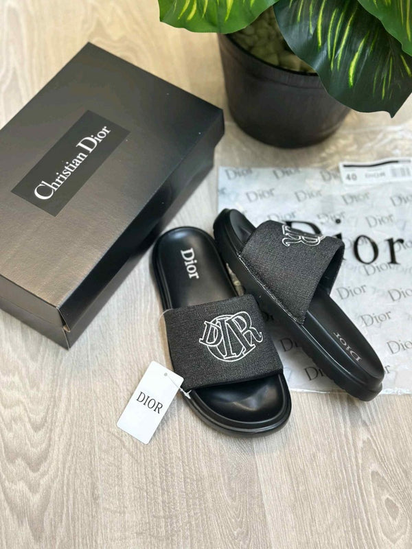 Christian Diyor Circular Embroidered Logo Premium All Black Slides