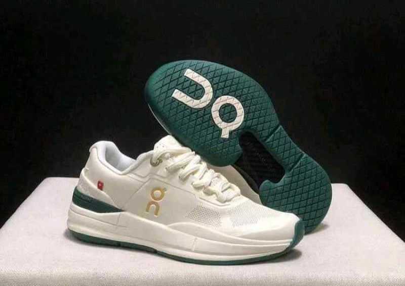 On Cloud The Roger Pro x BEAMS Ivory Evergreen