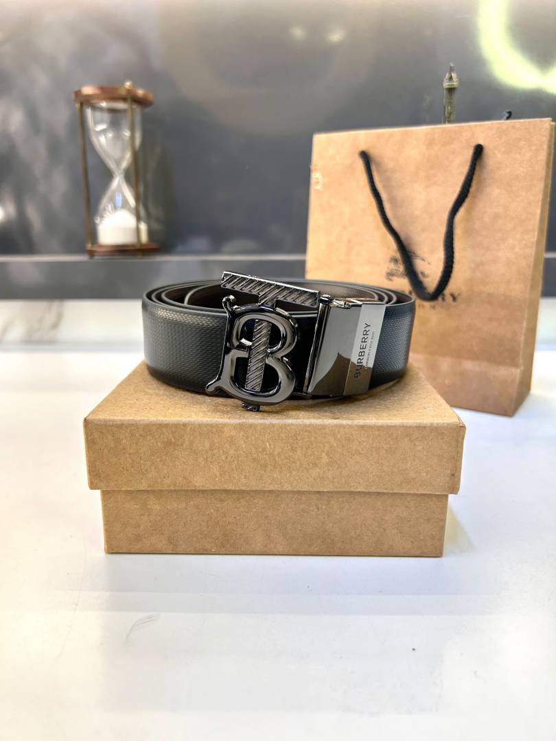 Burberry Glossy Black Reversible Belt Fa 1000