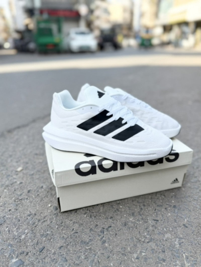 S flowboost white black