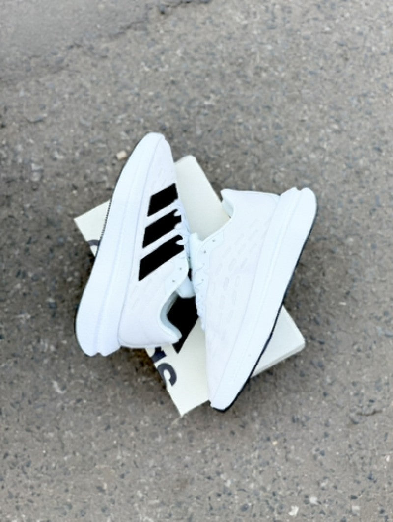 S flowboost white black