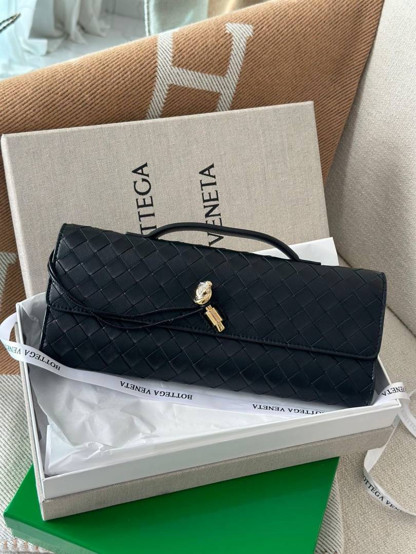 Bottega Veneta Black Andiamo Long Clutch Bag With Original Box Dust Cover & LongSlingBelt