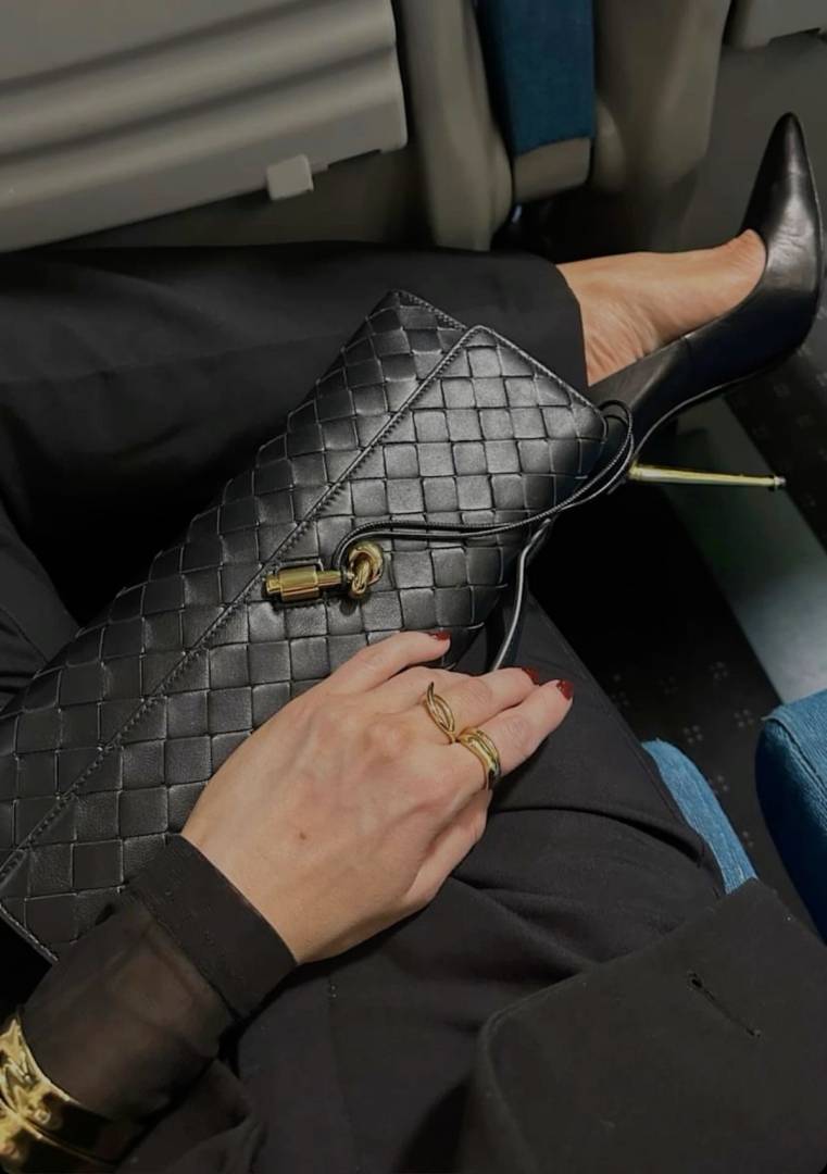 Bottega Veneta Black Andiamo Long Clutch Bag With Original Box Dust Cover & LongSlingBelt