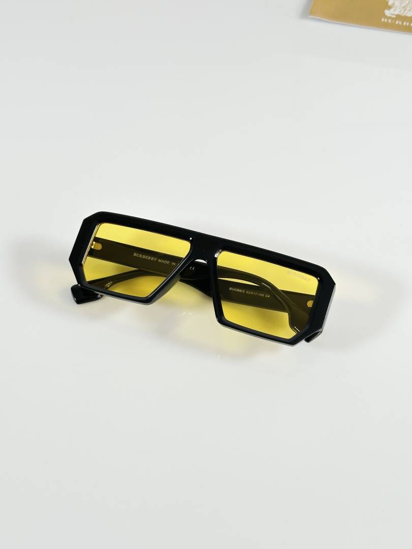 BB_4366_Black_Yellow
