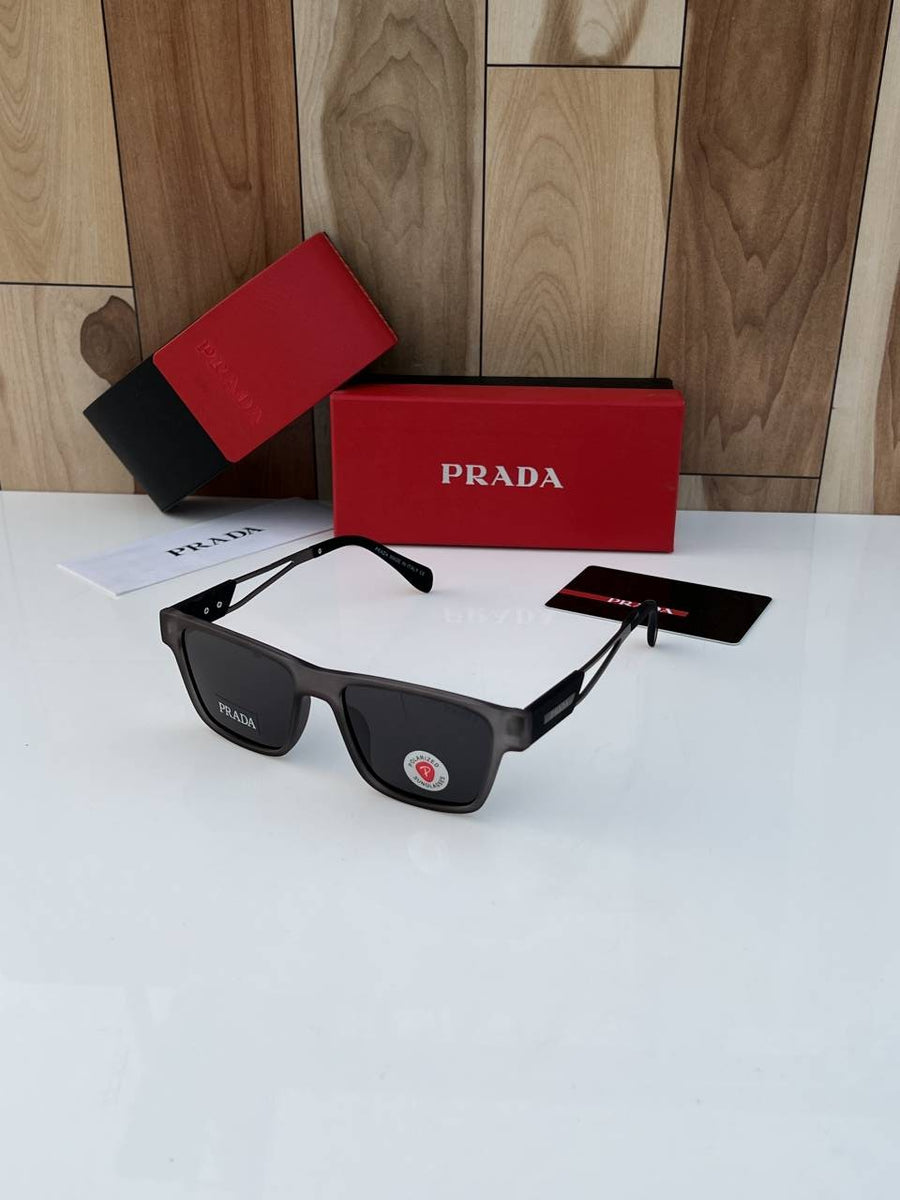 Prada_144_grey