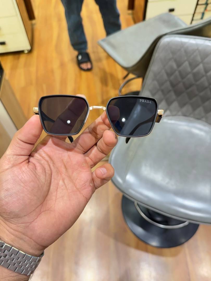 Prada 7381 gold black
