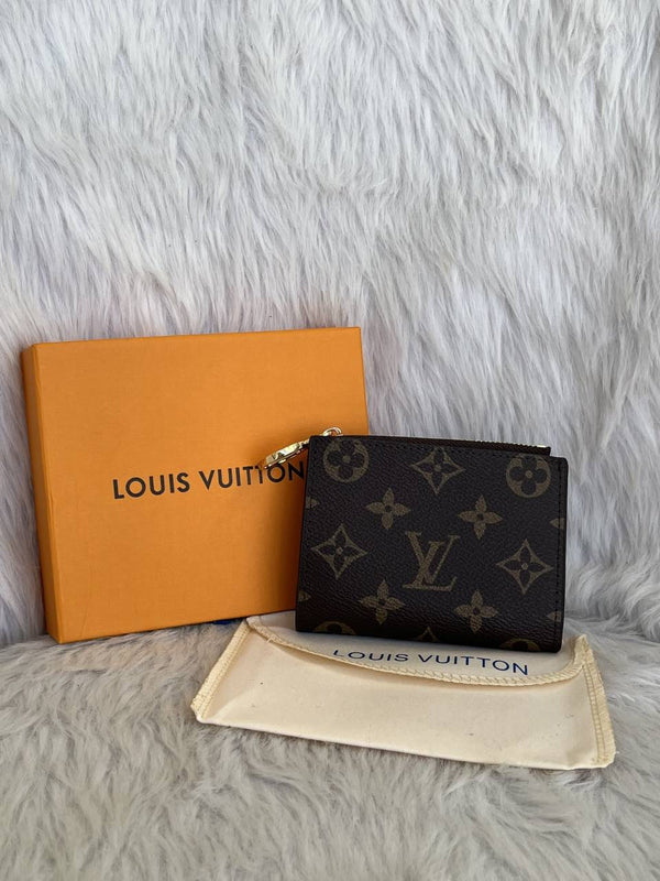 Louis Vuitton_Lisa_Inside-Red_Flap_Wallet_With_OriginalBox_DustCover_Booklet_Highend