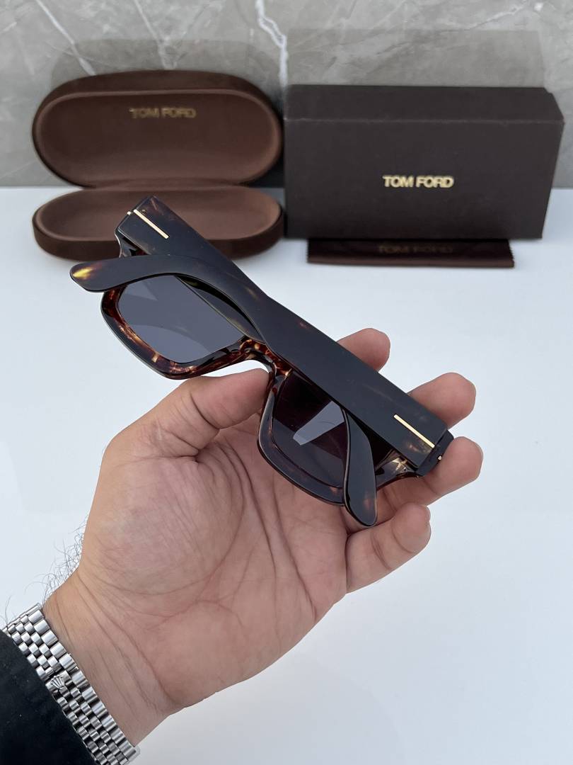 Tomfor 4184_tigerblack