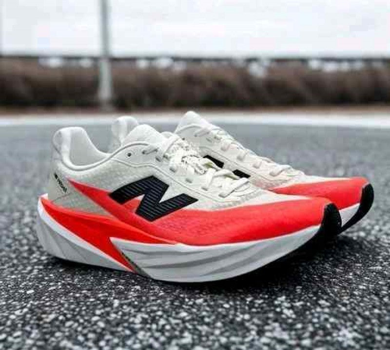 New Balencee FuelCell Rebel V5 Urgent Red 112