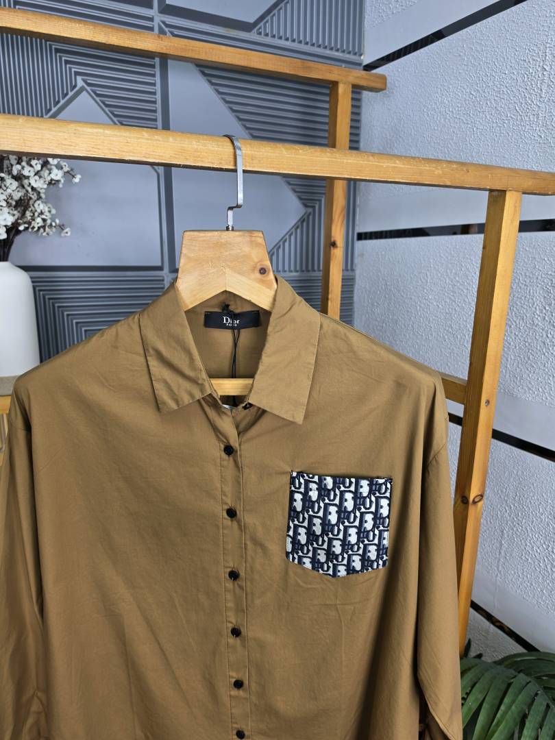 Dio Back Print Shirt Coffee S110-CF