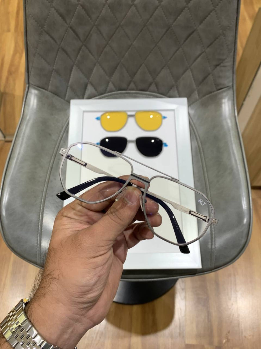 Marc_jacobs_attachment_7037_black