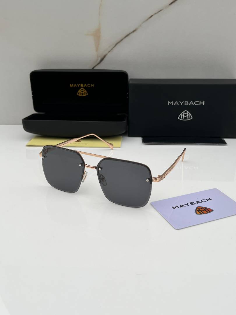 Maybach_5018_gold_black