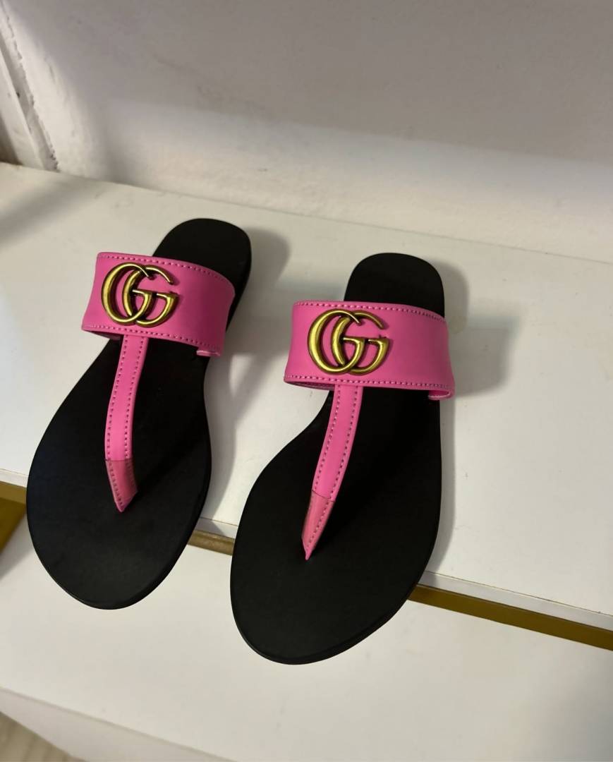 Gucci_GG_Pink_Thong_Sandals_For_Her_With_Original_Box_And_Dustcover