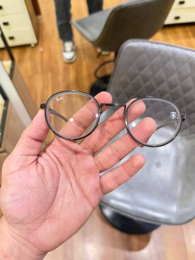 Ray-Ban 02 grey plano