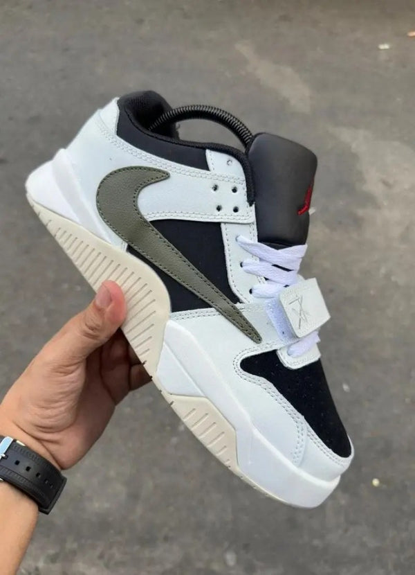 Travis Scott x Jordan Jumpman Jack Trainer olive
