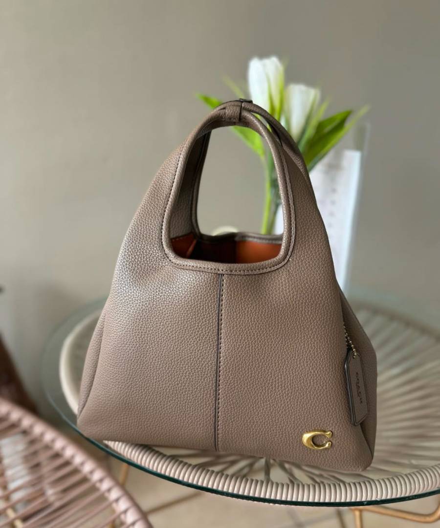 Coach_Lana_23_Medium_Handbag_With_CrossbodyBelt_OriginalBox_Premium