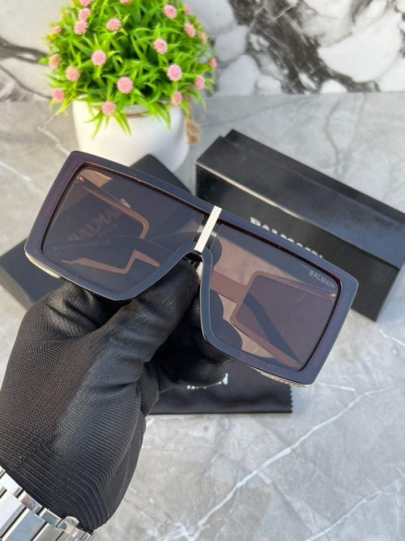 Balmain_grand_brown