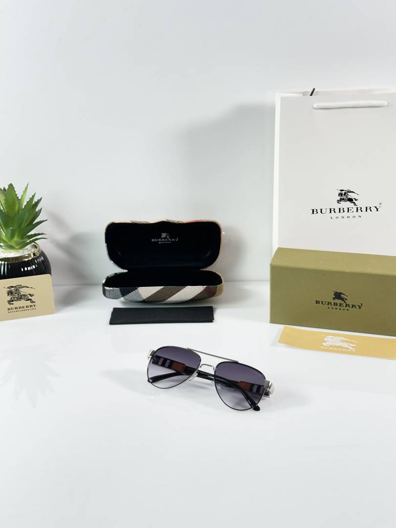 Burberry_5086_Silver_Black_DC