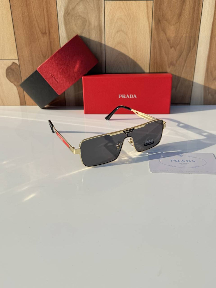 Prada 22028 gold black