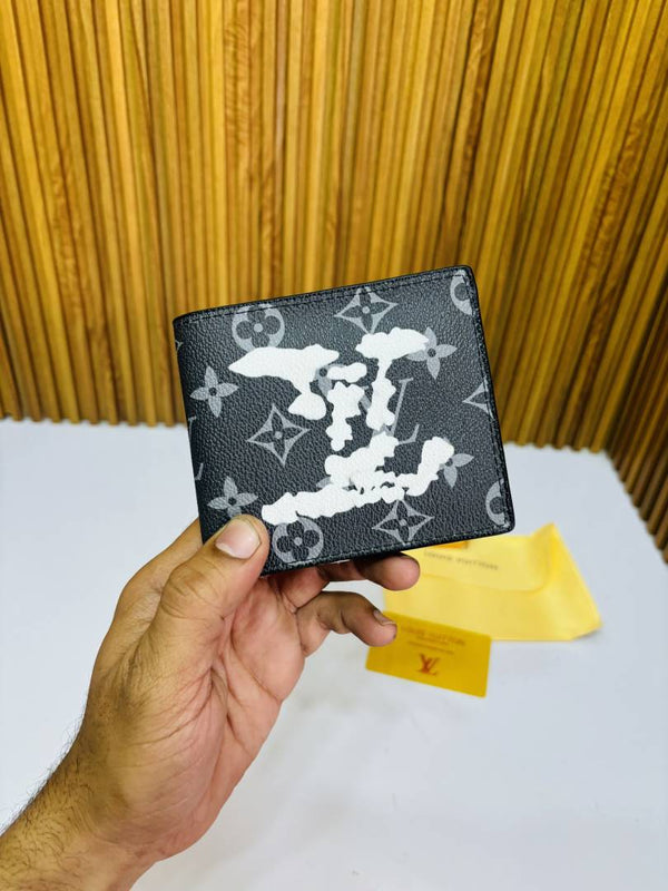 130 LV LOIUS VUTTON PREMIUM QUALITY WALLET