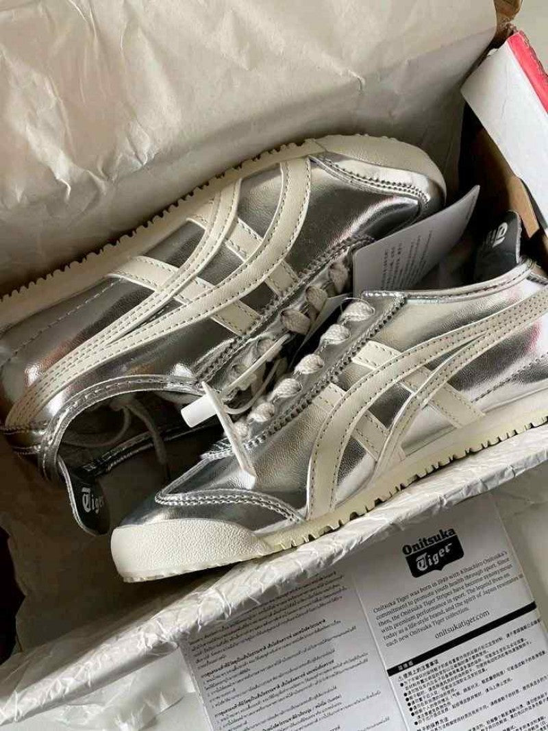 Onitsuka tiger MEXICO 66 SILVER