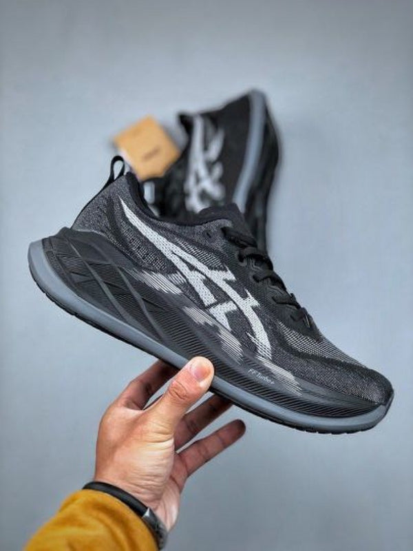 Asics Superblast 2 Black