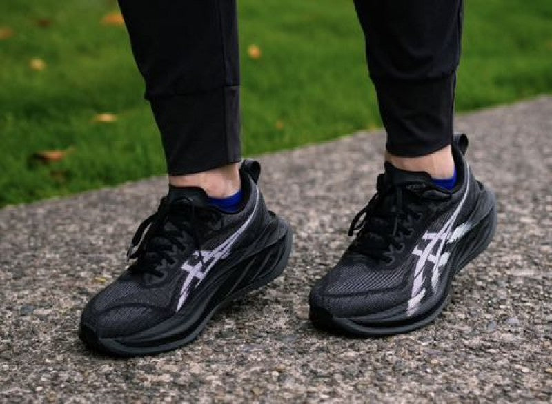 Asics Superblast 2 Black