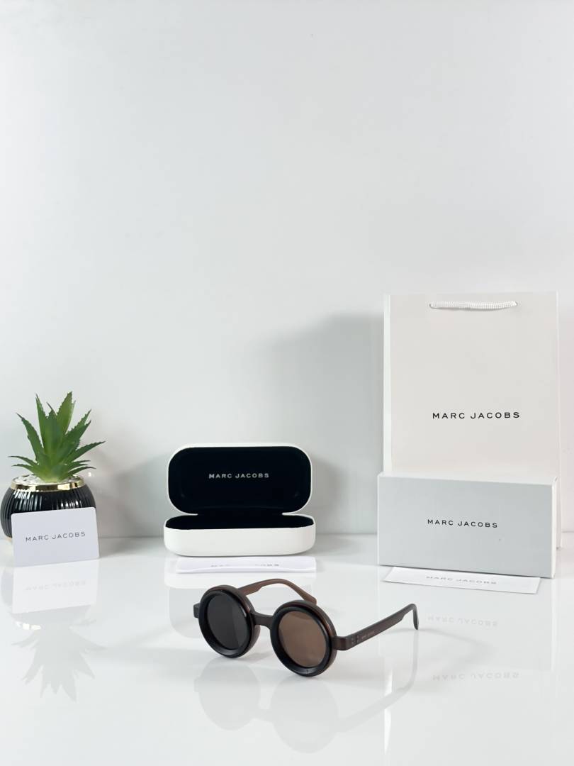 Marc Jacobs Adjustable 8357 Brown